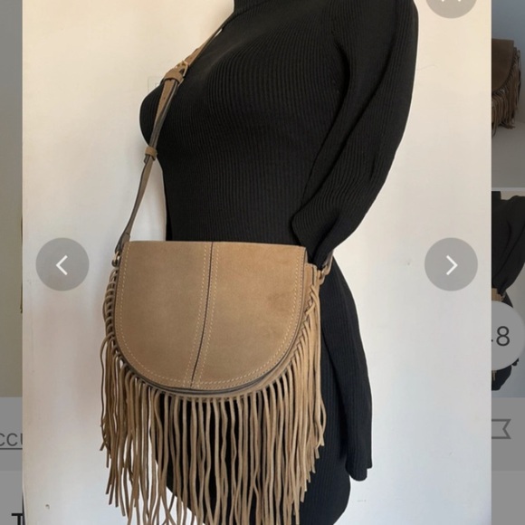 Zara Suede Leather Crissbody Bag With Fringes 🤎Rare Bag and Beautiful Design 🤎 - Picture 5 of 5